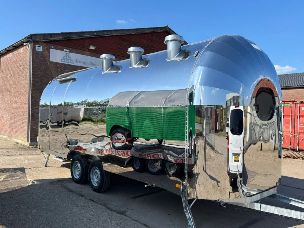 Dual Axle Heavy Duty Airstream Trailer