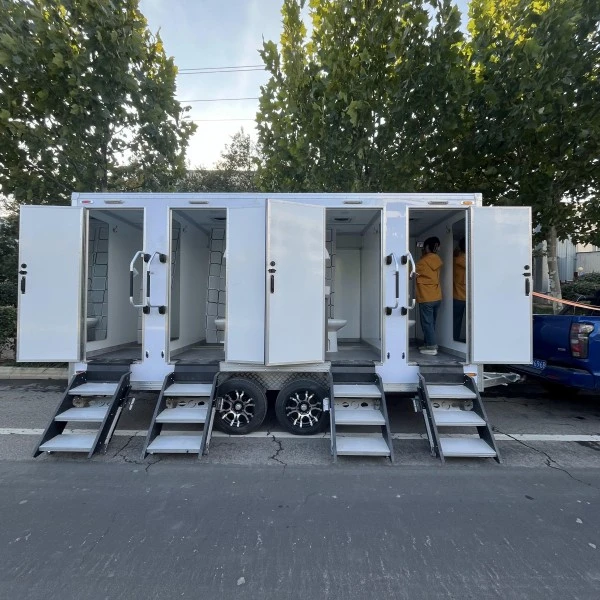 Multi Cubicle Mobile Shower Trailer