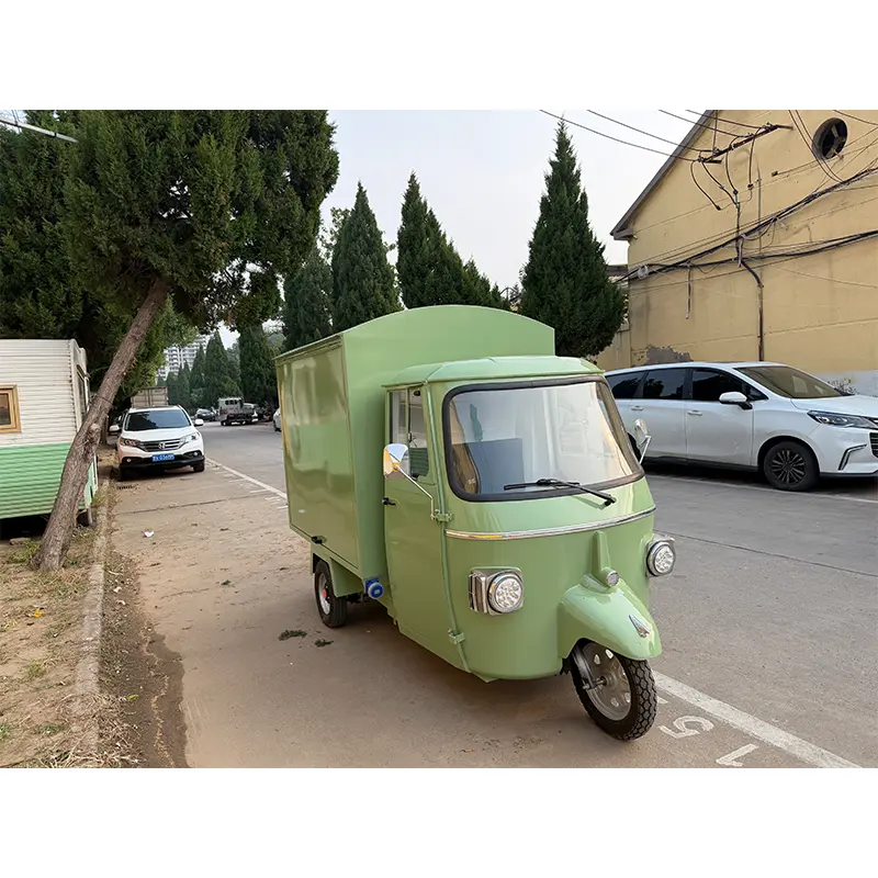 Piaggio Ape Mobile Prosecco dan Bar Wain